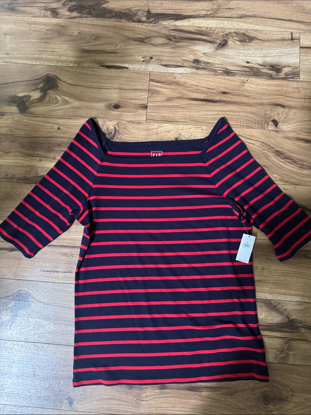 NWT! Gap Striped Navy and Red Women’s Boatneck Top